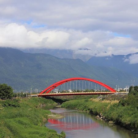 橋見幸福民宿 花莲市 外观 照片